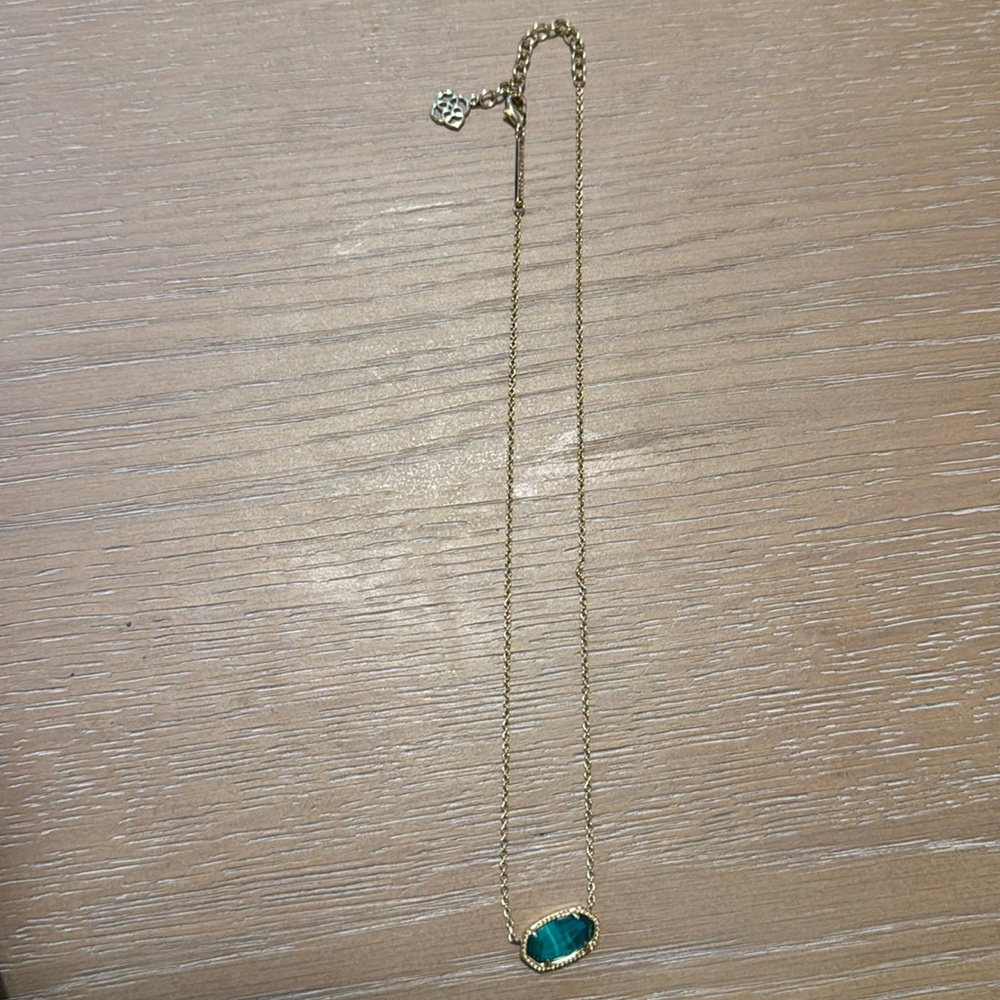 NWOT Kendra Scott Elisa Gold Pendant Necklace in London Blue Glass